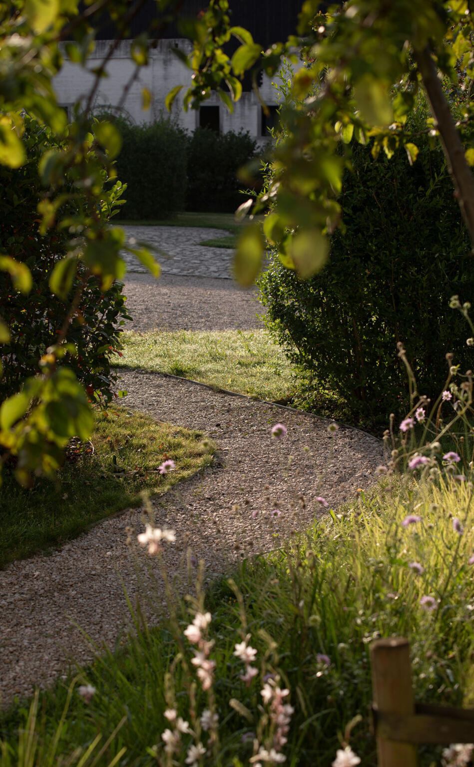 Greenarchitects stefaan willems landschapsarchitect afsnee grindpad biodiverse tuin kasseien vossekoppen